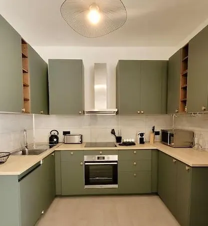 Grand T5 Avec Patio Et Sauna A 5mn A Pied De La Des Catalans *