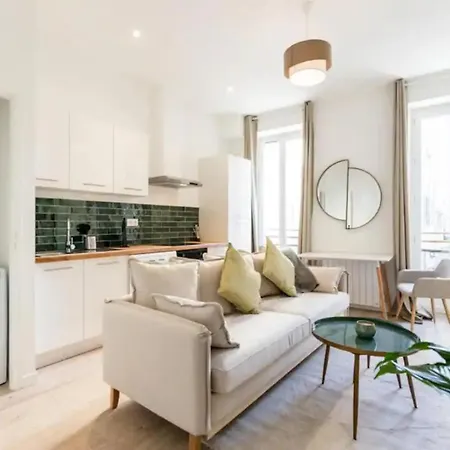 T2 Cocoon In The Heart Of Cours Julien | By Airnest * Marseille