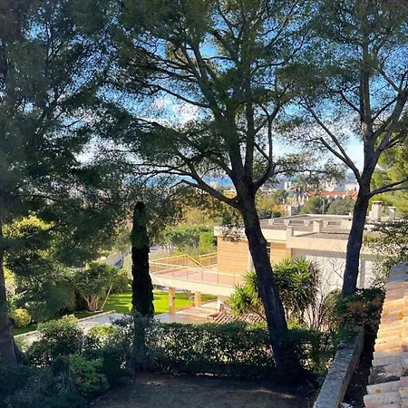 Villa Le Mas Du Grand Pin, Terrasse Vue Baie De *