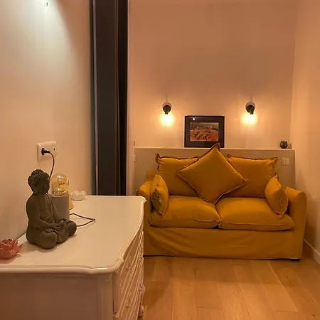Petite Cosy Homestay *