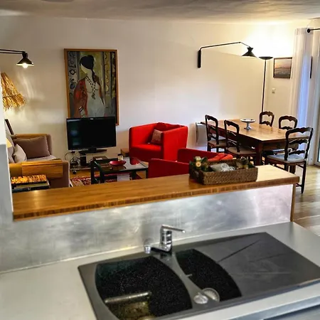 Holiday home Maison Cosy Jardin & Parking Marseille