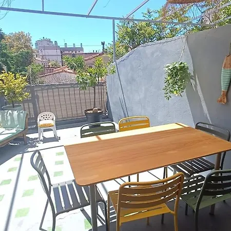 Duplex Atypique Avec Terrasse *
