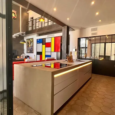 Villa Elegante A Avec Grande Piscine Privee