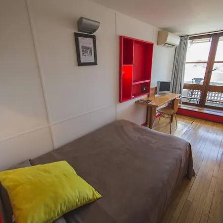 Le Corbusier Hotel Marseilles