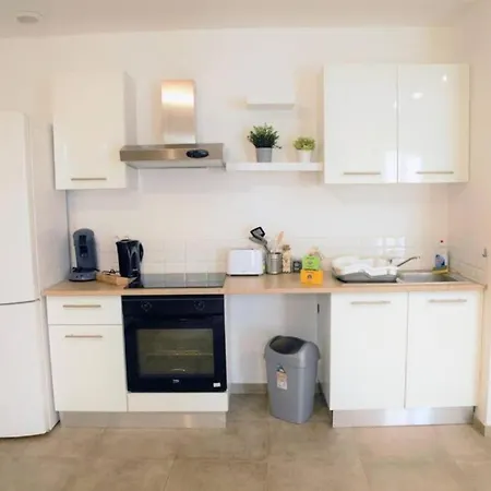 Apartment Cosy Bright In The Heart Of Marseille