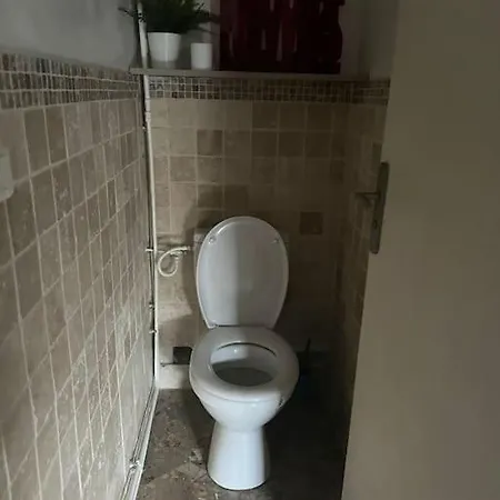 Apartment Bas De Avec Grande Piscine Marseille