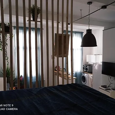 Joli Idealement Situe Apartment