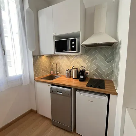 Cosy Et - Cours Julien Apartment *