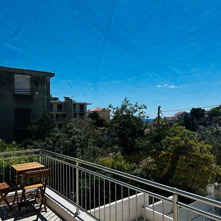Les Luxueuses Terrasses Du Roucas Villa *