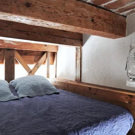 Un Mas En Bed & Breakfast 3*
