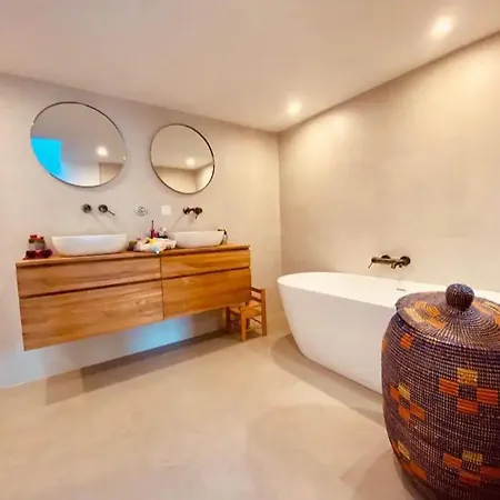 Maison Bord De Avec Jacuzzi Marseille