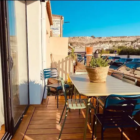 Holiday home Maison Bord De Avec Jacuzzi *