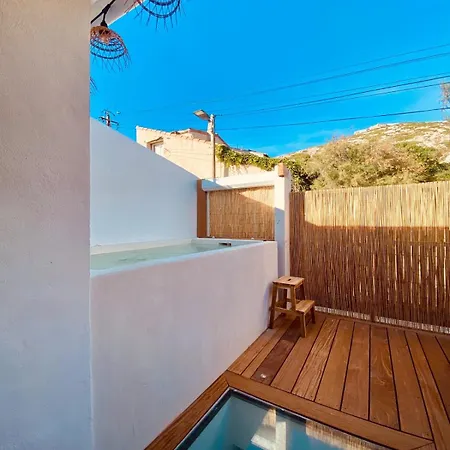 Maison Bord De Avec Jacuzzi Marseille