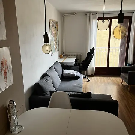 5eme Avec Terrasse Apartment