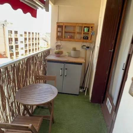 Apartment 5eme Avec Terrasse *