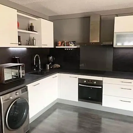 Flc - Vaste T3- 2 Bedrooms - Ascenseur-parking -7 Guests * Marseille