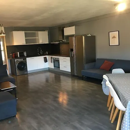 Apartment Flc - Vaste T3- 2 Bedrooms - Ascenseur-parking -7 Guests