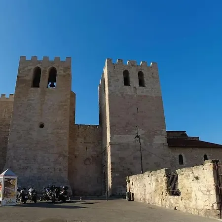Petit Coin De Paradis Au Coeur De Marseille