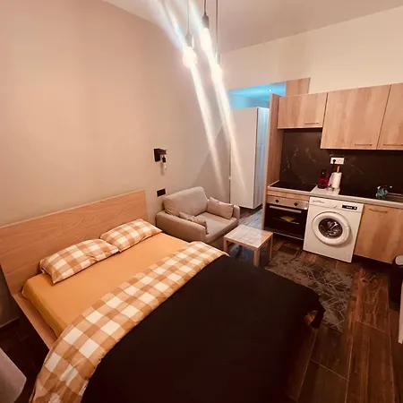 Apartment 16e *