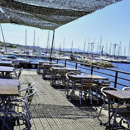 Maison Familiale Neuve Holiday home Marseille