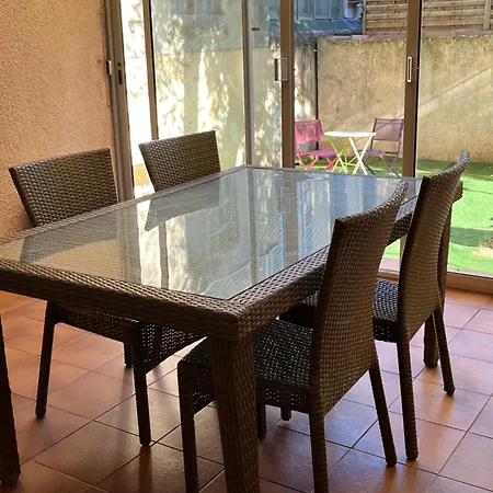 Apartment T3 Rez De Jardin *