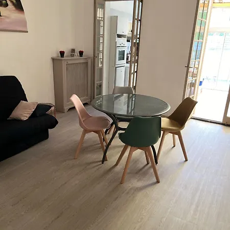Apartment T3 Rez De Jardin *