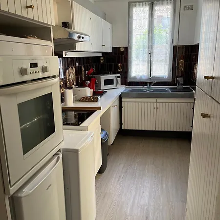 Apartment T3 Rez De Jardin