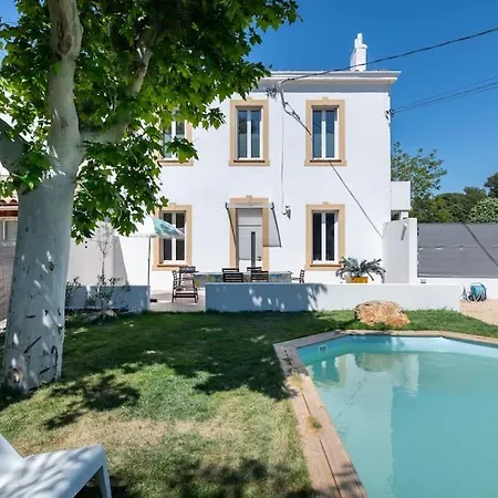 Villa Golden Escape And Piscine