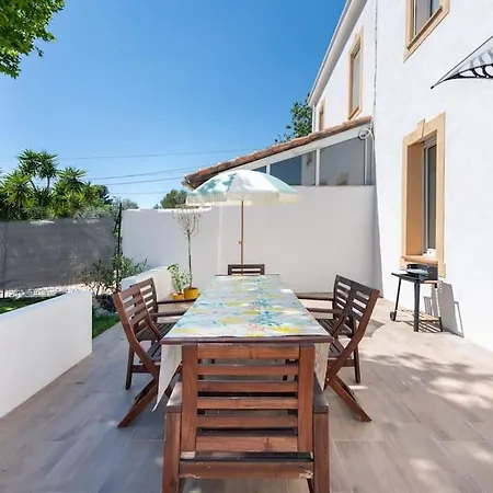 Golden Escape And Piscine Villa *