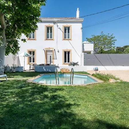 Golden Escape And Piscine Villa *