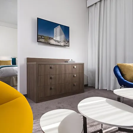 Golden Tulip Euromed Marsella