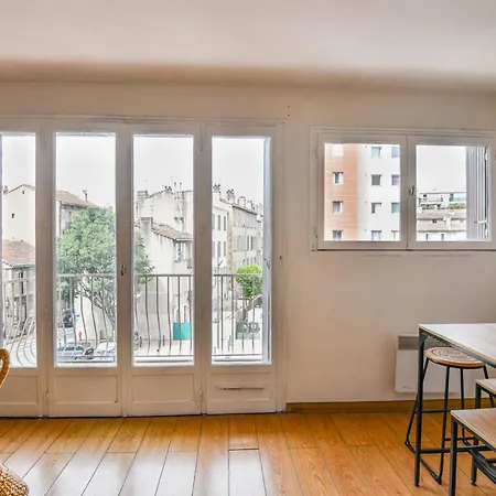 Apartment Bail Mobilite - Studio Avec Balcon Proche Timone