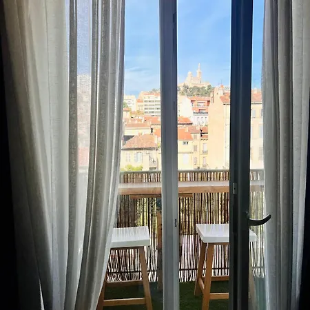 Superbe T2 Au Coeur De * Marseille