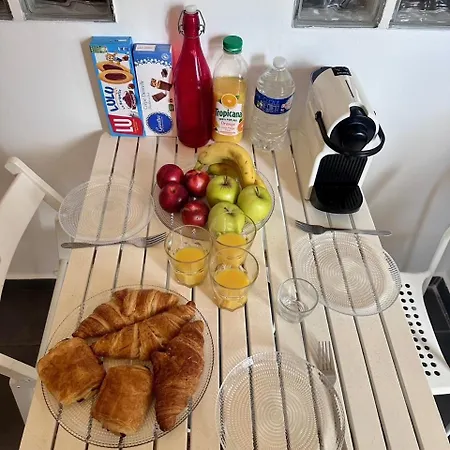 Joli Aux Chartreux - Calme & Lumineux Apartamento *