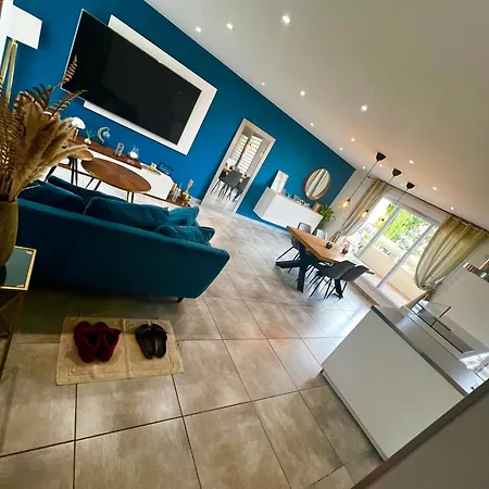 Apartment Appartement Luxueux Design Architecte Tout Equipes 85M2 Sur 2 Niveaux Plus 2 Terrasses De 16M2
