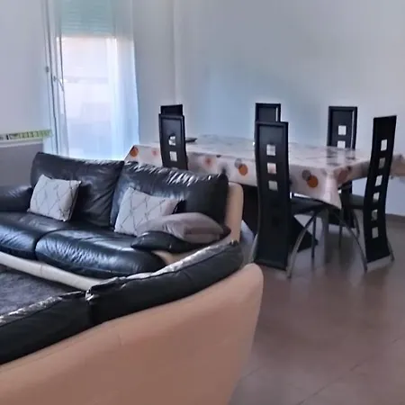 Apartment Spacieux 90m2,residence Recente Proximite Stade Velodrome Et Marseille