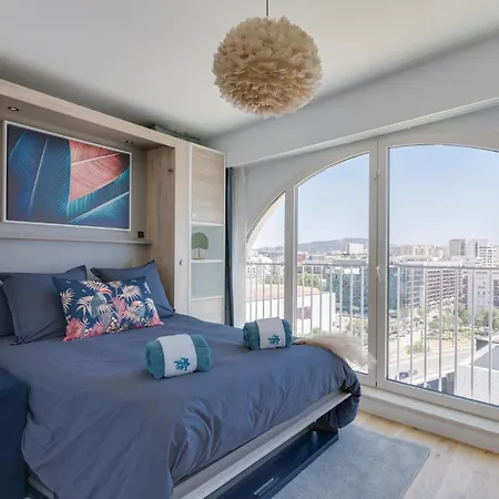 Apartment Standing, Vue Et Parking
