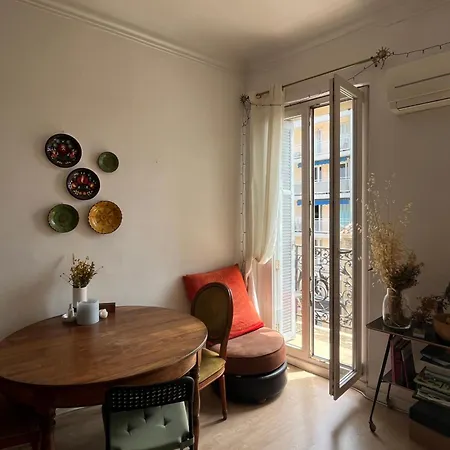 Charming And Cozy Marseille