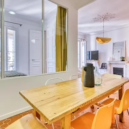 Joli T4 110m2 Au Coeur De Apartment Marseille