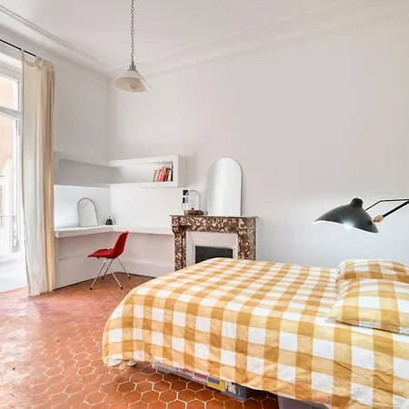 Joli T4 110m2 Au Coeur De Apartment *