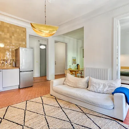 Joli T4 110m2 Au Coeur De Apartment