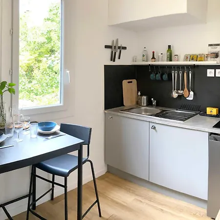 Beautiful Cozy Studio Of 23M In Marseille Apartment *