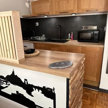 Lulu Apartment *