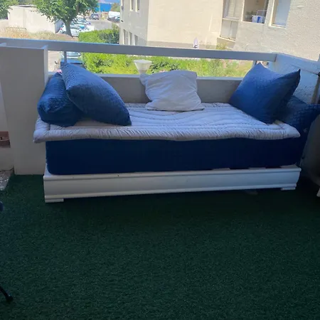 Apartment Tres Bel Bord De