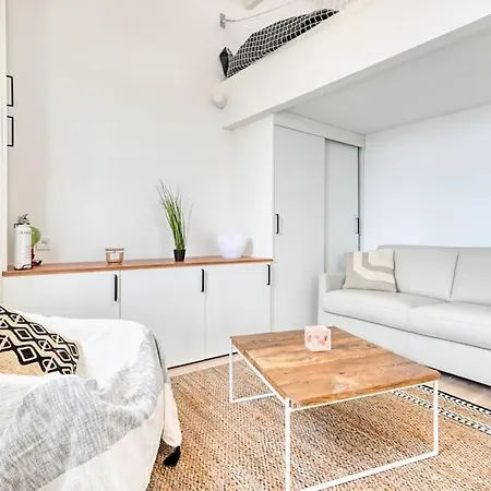 Coquet En Bord De Et Corniche Apartment *