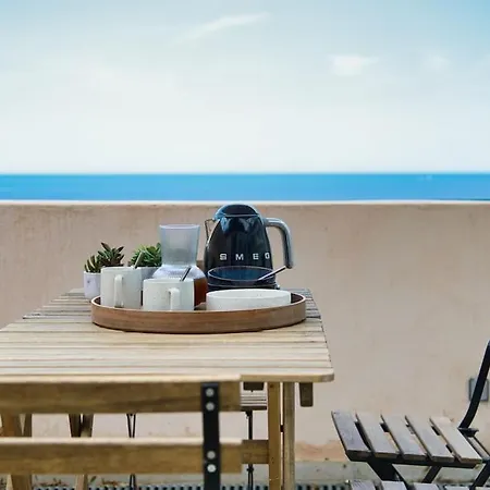 Apartment Coquet En Bord De Et Corniche