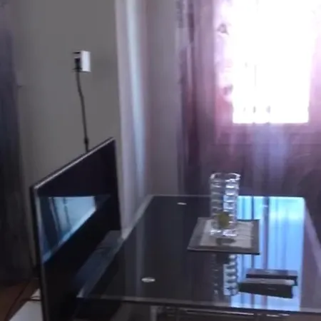 Apartment Joli Quartier Tranquille 13008 A 2 Minutes Du Metro Perier *