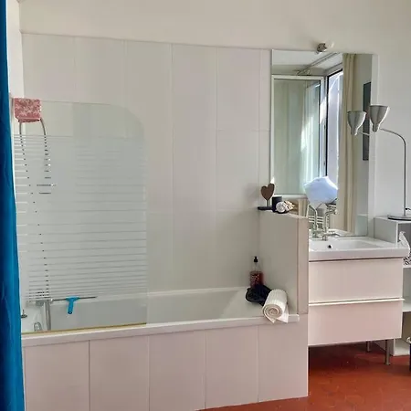 Logis Confortable - Accueillant Apartment *