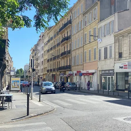 Logis Confortable - Accueillant Apartment *