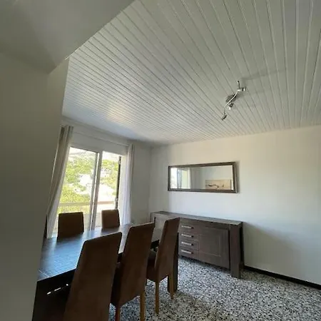 - Calanques Holiday home Marseille